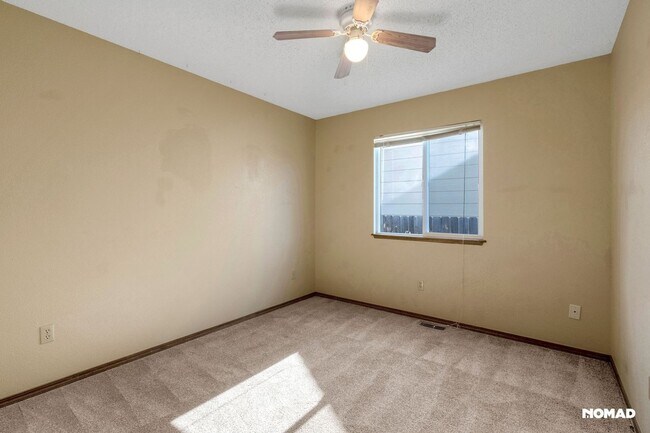 Building Photo - Charming 3BR House in Fountain near bases