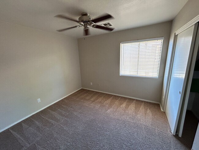 Building Photo - 16152 W Calavar Rd