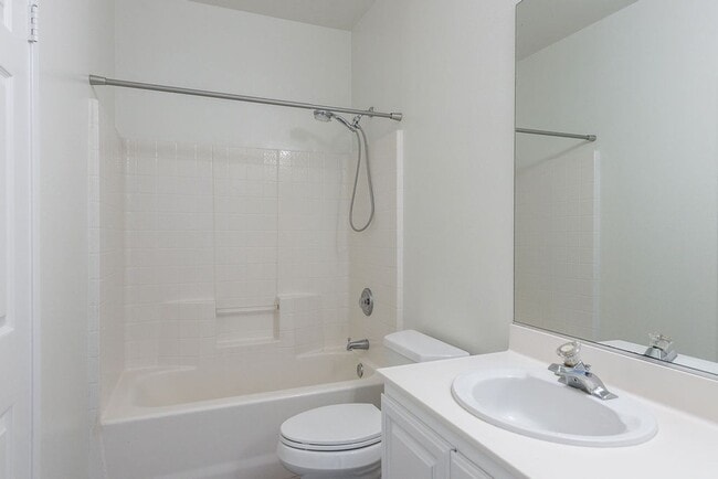 Building Photo - Quiet Carmel Valley Condo For Rent!