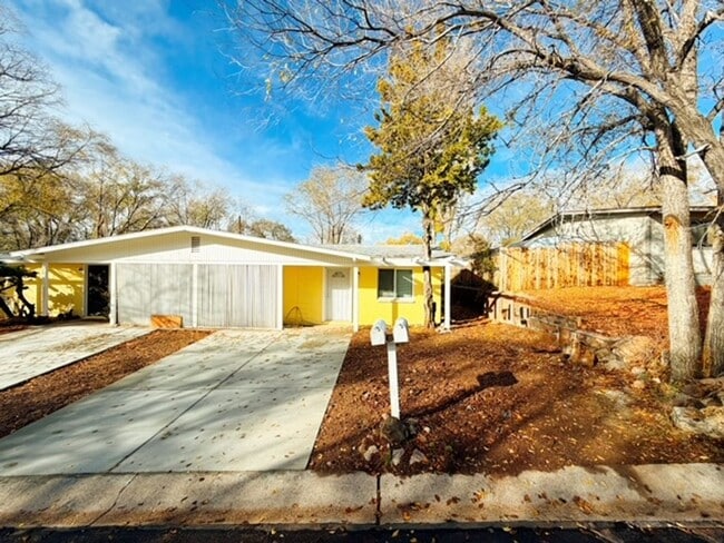 Building Photo - 3589 N Tindle Blvd