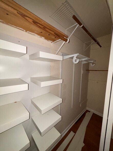 Building Photo - 18 Harrison St