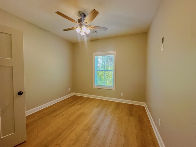 Building Photo - 4089 Maranatha Ln