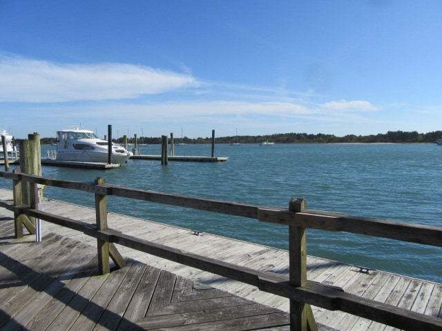 Building Photo - 307 Fishing Duck