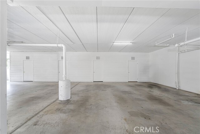 Building Photo - 2404 Via Mariposa W