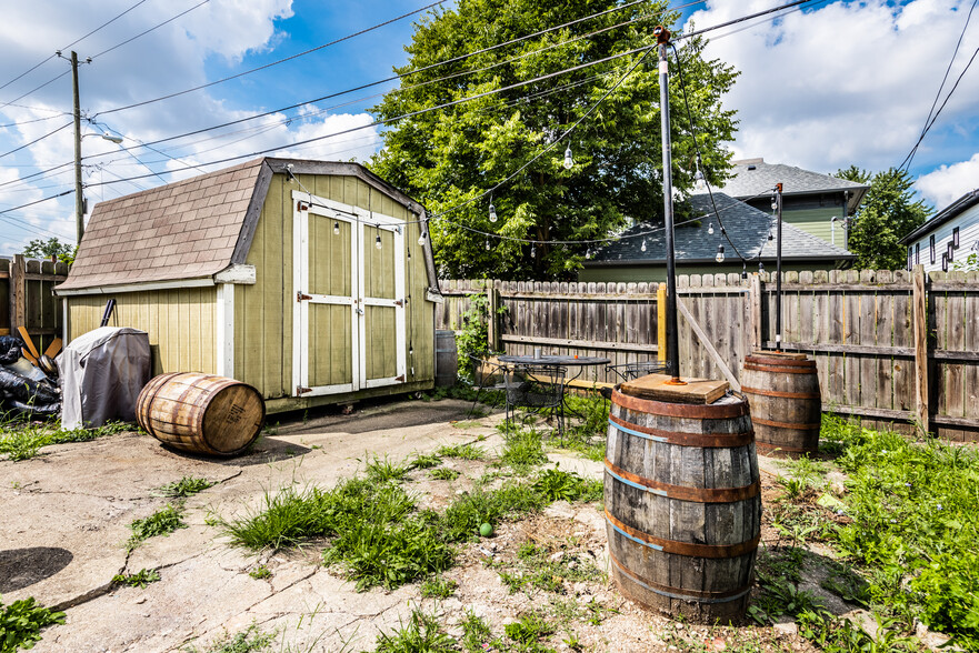 Building Photo - 424 N Walcott St