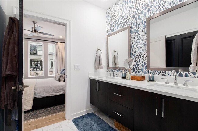 Building Photo - 395 Pratt Dr SE