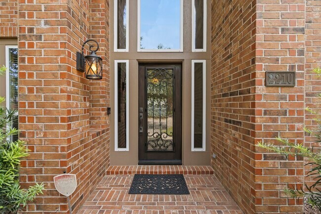 Building Photo - 2210 Bay Haven Way