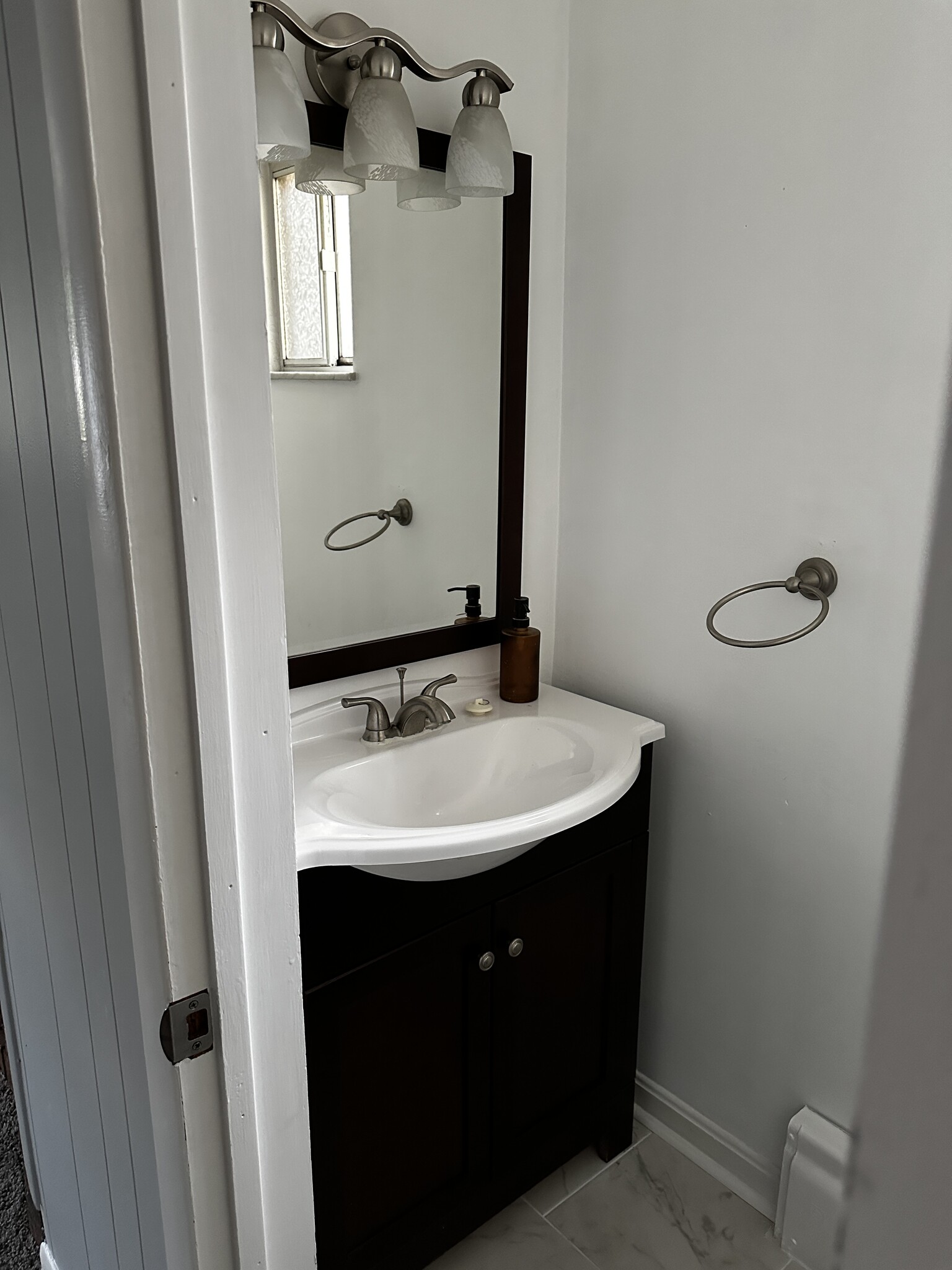 powder bath - 6361 Waldron St