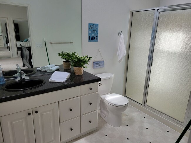 Building Photo - Lake Retreat Waterfront Living | Spacious Home with Views + Utilities Included