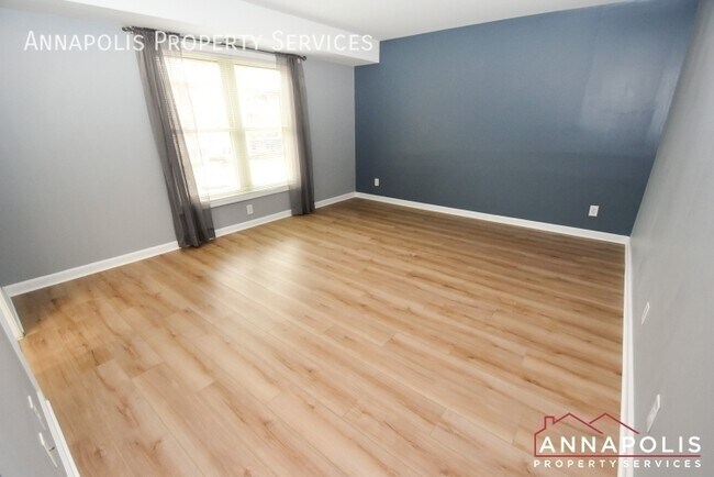 Building Photo - 1115 Primrose Ct