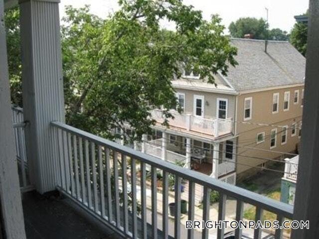 Building Photo - 41 Atkins St