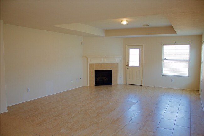 Building Photo - 10402 Kinsdale Crossing Ln