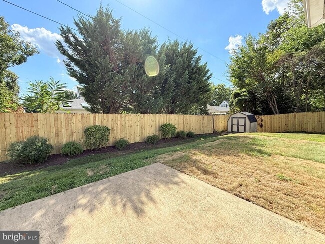 Building Photo - 13211 Pennerview Ln