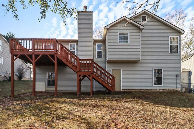 Building Photo - 3BR/2BA on Full Basement in Jonesboro