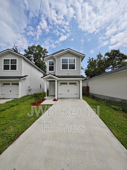 Primary Photo - 8953 Cocoa Ave