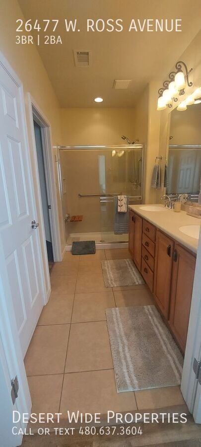 Building Photo - 26477 W Ross Ave