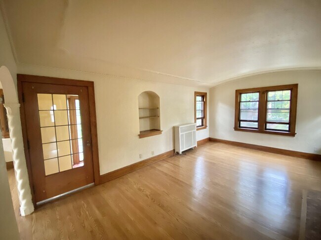 Building Photo - 2848 N 70th St