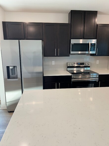 Building Photo - 10647 Ironwood Tree Wy