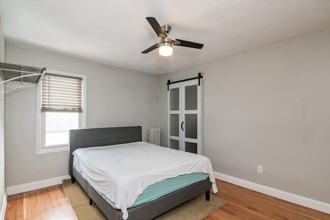 Building Photo - 30 Sunnymeade Ave