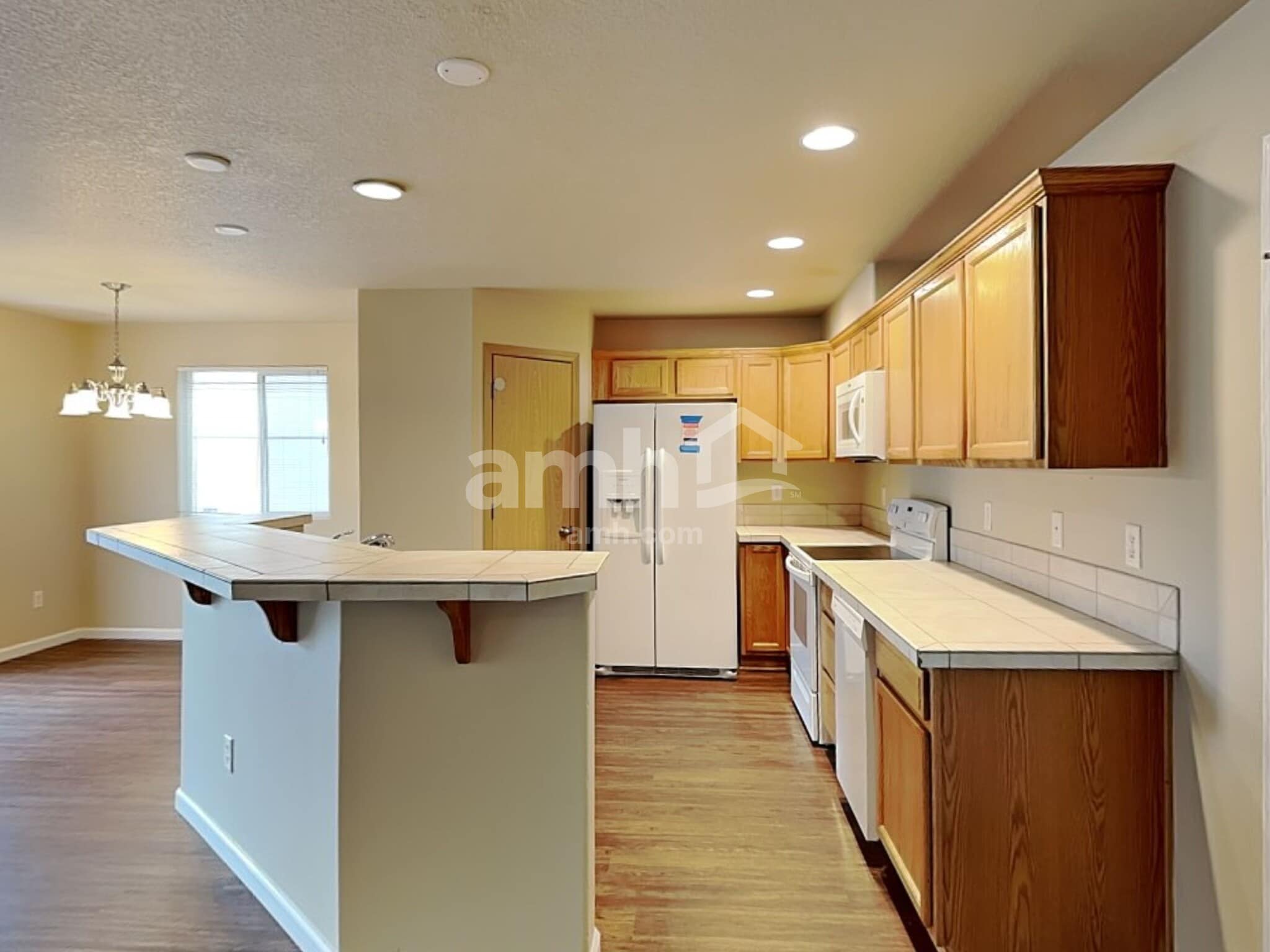 Building Photo - 37828 Hamilton Ridge Dr