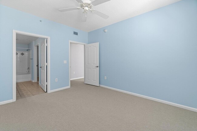 Building Photo - 276 Murcia Dr