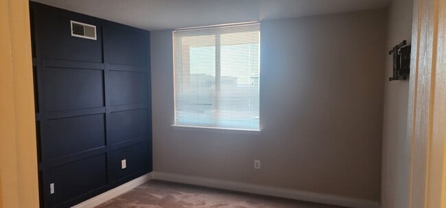 Building Photo - 414 Water St