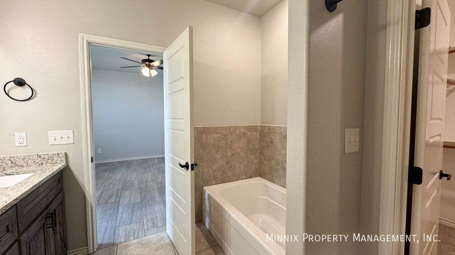Building Photo - 5309 Freedom Ct