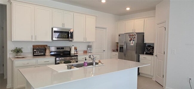 Building Photo - 6064 Zen Wy