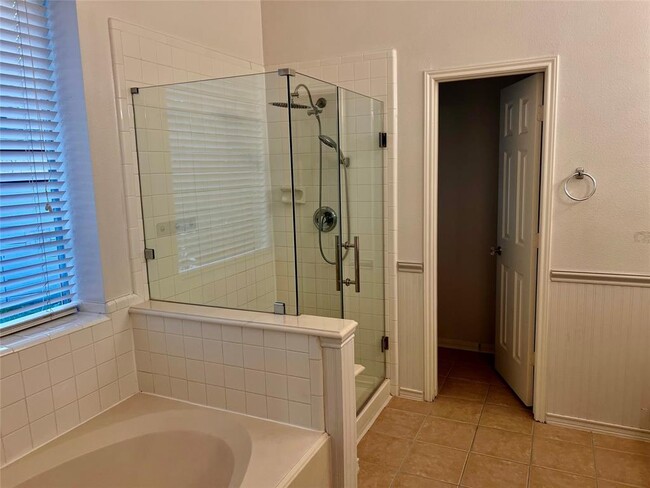 Building Photo - 18410 Green Cypress Ct