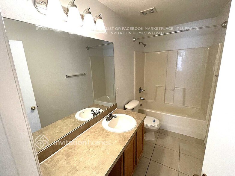 Building Photo - 17503 Sandgate Ct