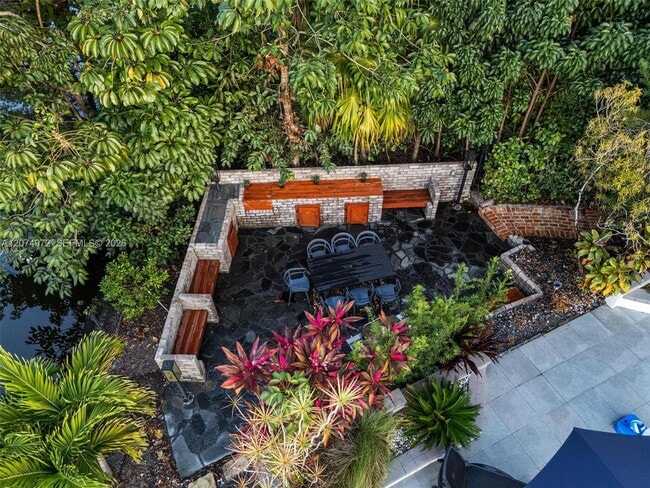 Building Photo - 11155 SW 40th St