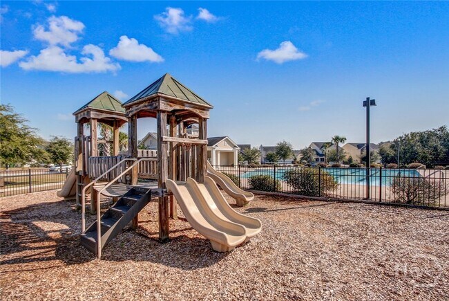 Building Photo - 7 Briarcliff Way