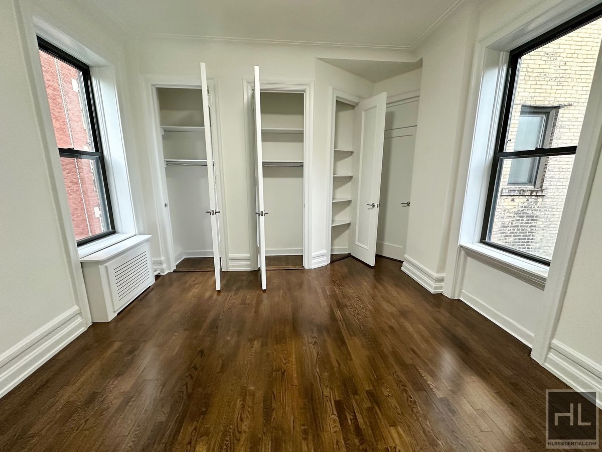 Building Photo - WEST 72 STREET