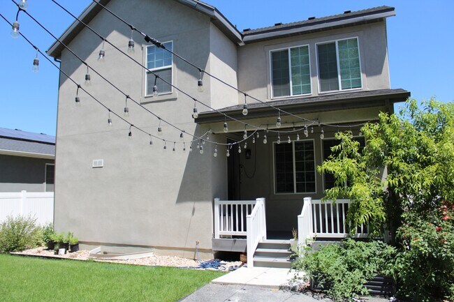 Building Photo - 11342 S 1450 W
