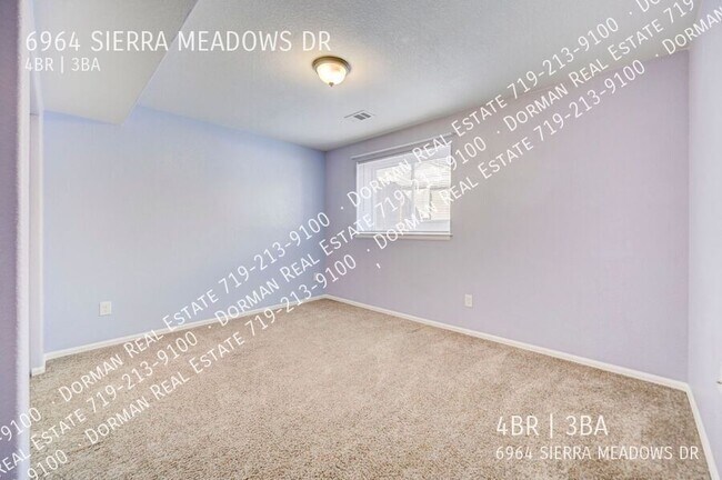 Building Photo - 6964 Sierra Meadows Dr