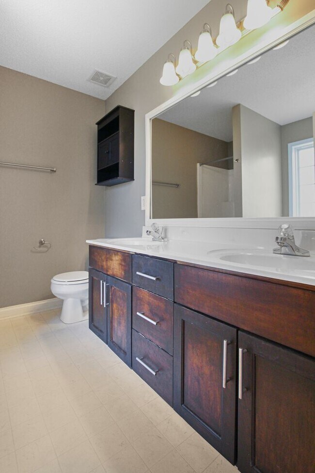 Building Photo - 3676 S Jot Dr