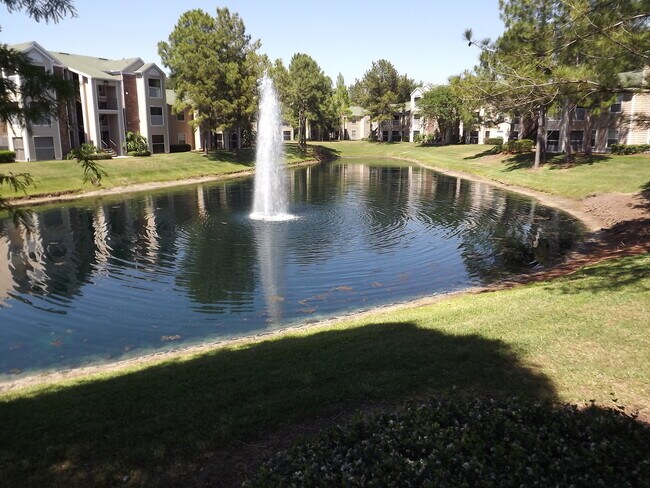 Building Photo - 2/2 Condo in Park Central, Millenia Area, Orlando