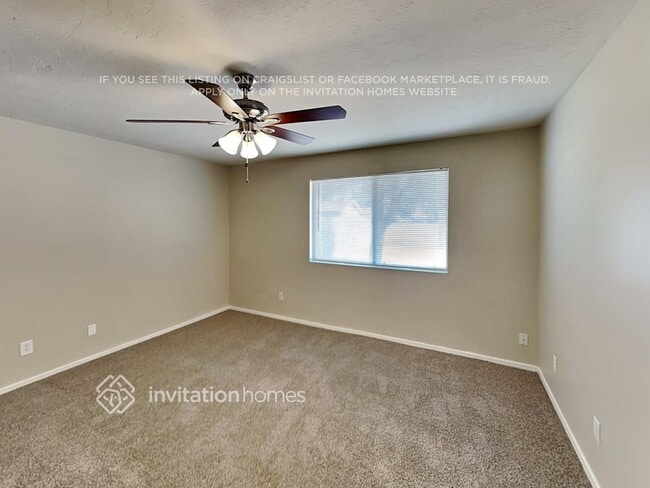 Building Photo - 2201 S Orange