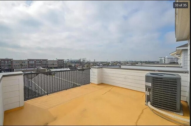 Building Photo - 4609 Nett St
