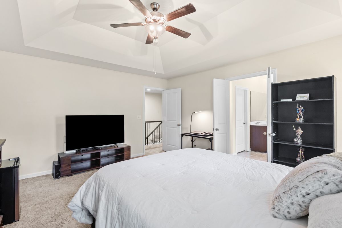 Building Photo - 4275 Almanor Cir