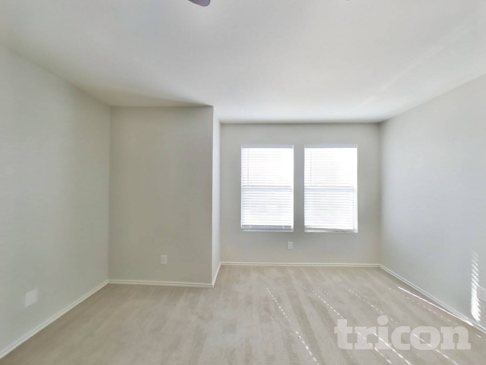 Building Photo - 7715 Shining Glow