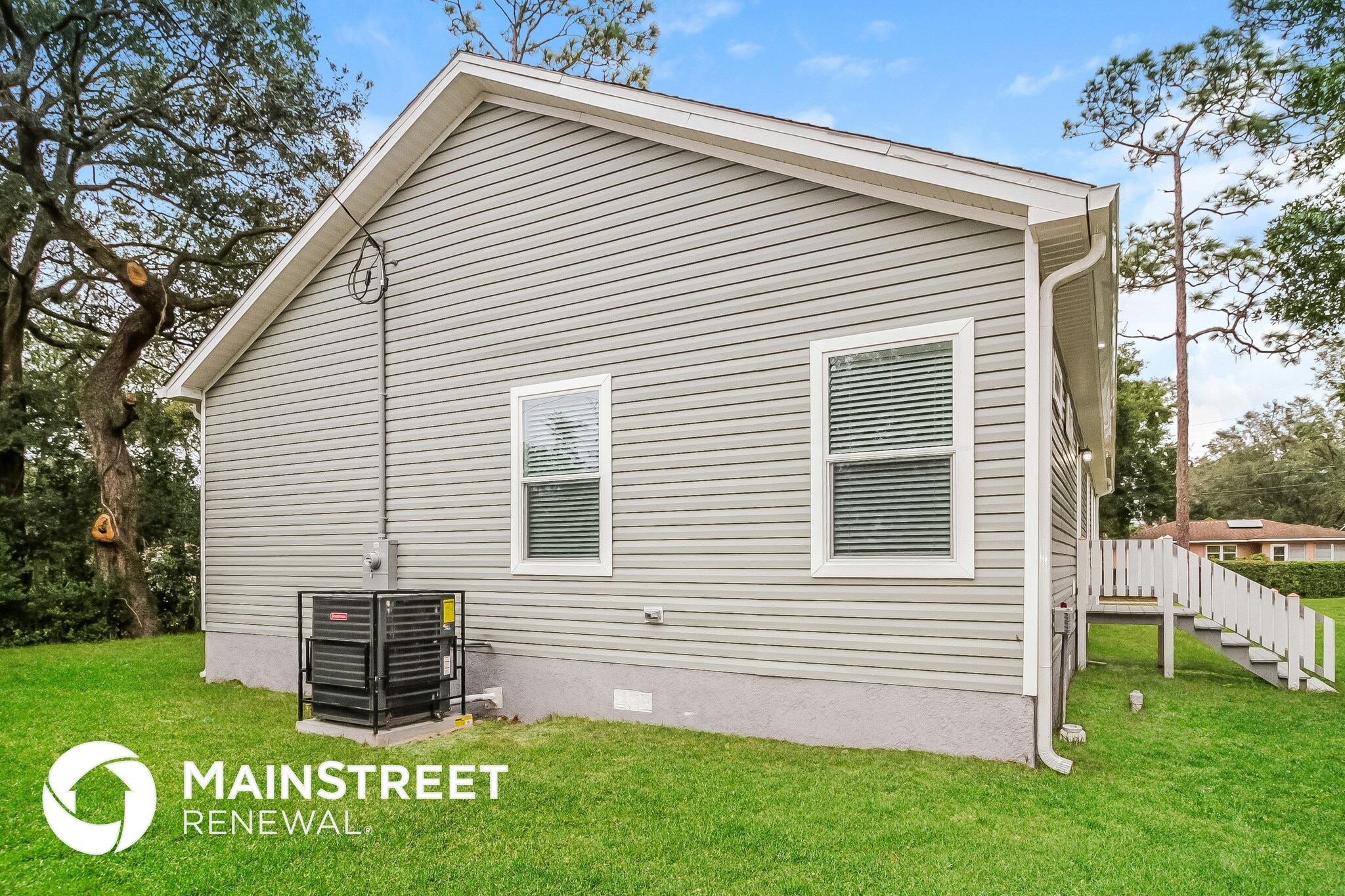 Building Photo - 5430 Rose Ave