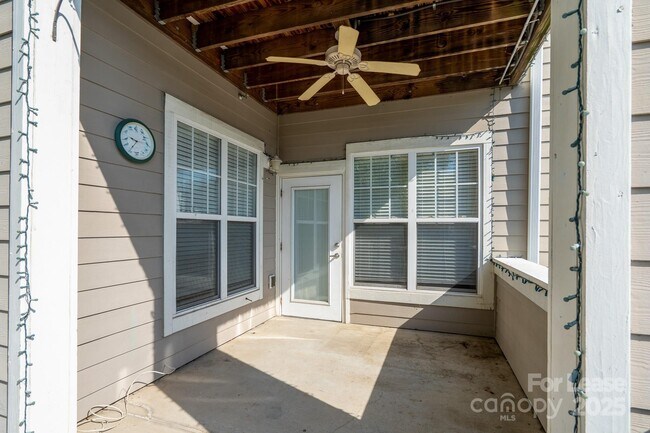 Building Photo - 18730 Nautical Dr