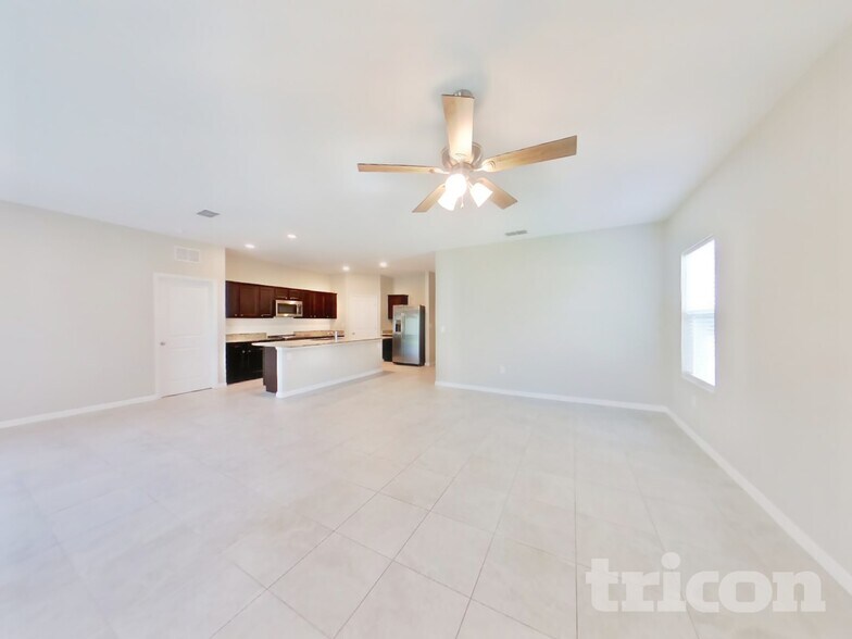 Building Photo - 2996 Neverland Dr