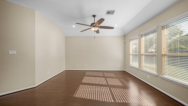 Building Photo - 8602 Austin Thomas Dr