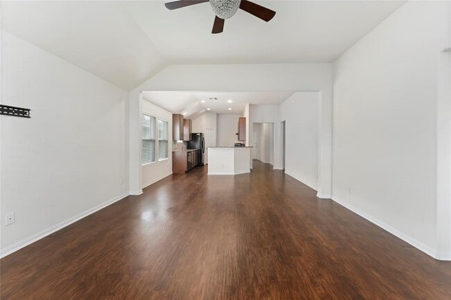 Building Photo - 1251 Kaliste Meadow Dr