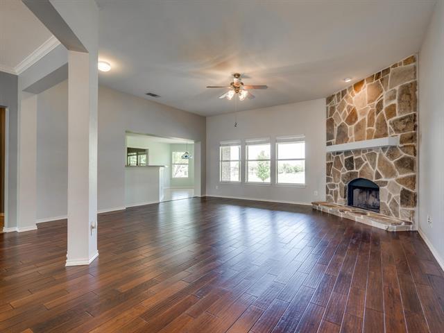 Building Photo - 7721 Willow Ridge Dr