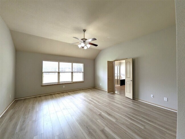 Building Photo - 14013 Zippo Way
