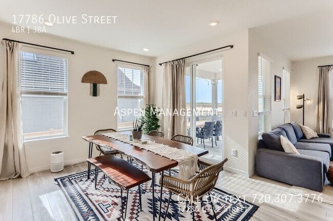 Building Photo - Bright and spacious 4BR, 3BA! Great location!