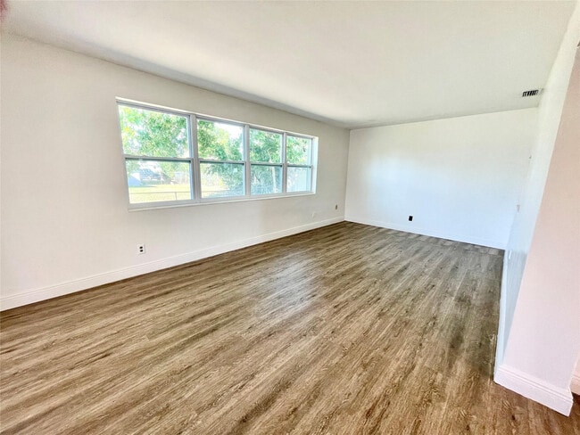 Building Photo - 2090 NW 84th Terrace